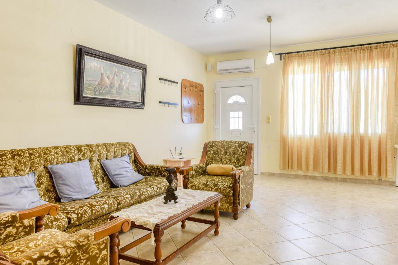 Catherine'S House Igoumenitsa Exterior photo